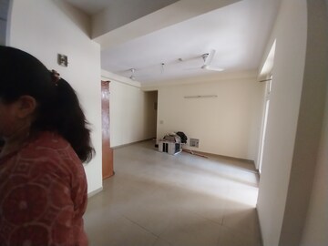 Room in 3 BHK Apartment at Mahagun Mywoods, Sector 16c Greater Noida – for Sale