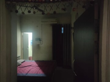 Bedroom in 3 BHK Independent House at Jankipuram Extension – for Sale
