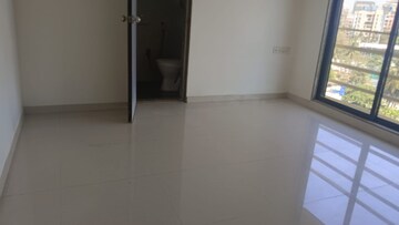 Room in 2 BHK Apartment at Andheri West – for Rent