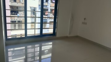 Room in 2 BHK Apartment at Andheri West – for Rent