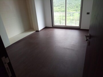 Room in 2 BHK Apartment at Dedhia El Canto, Ghodbunder Road – for Sale