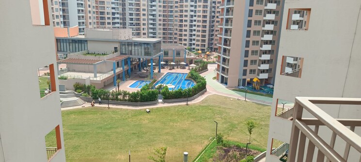 Exterior View, shapoorji-pallonji-joyville-gurgaon 2 Bedroom 734 Sq.Ft. Apartment In Sector 102 Gurgaon 7239133