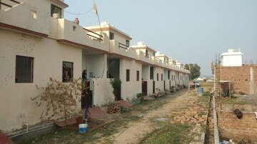  Plot – Exterior View View at Safedabad - for Sale