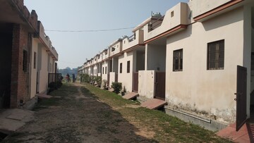  Plot – Exterior View View at Safedabad - for Sale