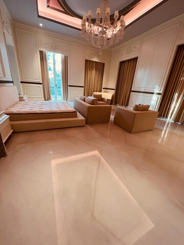 Living Room in 5 BHK Builder Floor at Sector 21c – for Sale