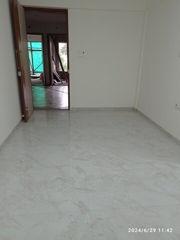 Room in 2 BHK Apartment at Thakurli – for Sale