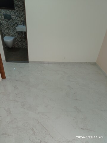 Room in 2 BHK Apartment at Thakurli – for Sale