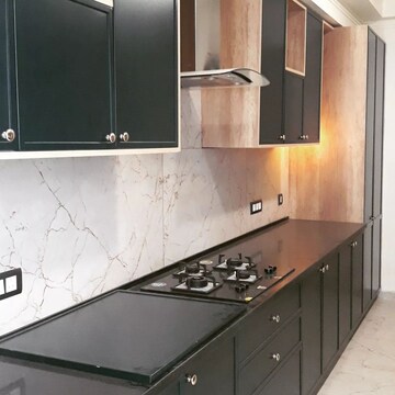 Kitchen in 4 BHK Apartment at DLF Westend Heights, Sector 53 – for Sale