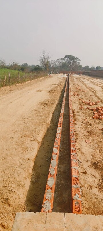  Plot For Sale in Kursi Road