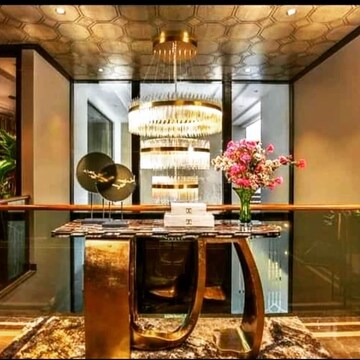 Living Room in 4 BHK Apartment at DLF The Pinnacle, Sector 43 – for Sale