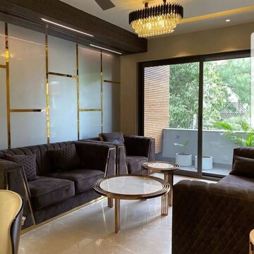 Kitchen in 4 BHK Apartment at DLF The Summit, Dlf Phase V – for Sale