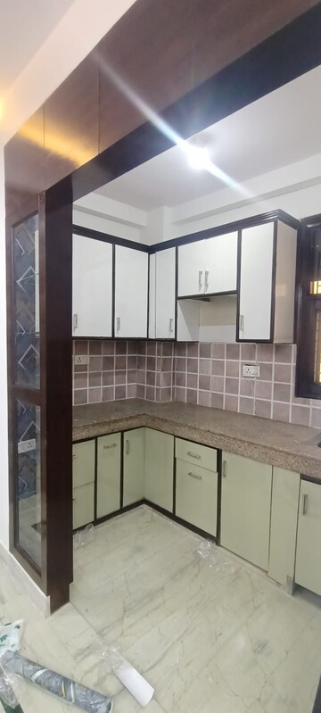 Kitchen in 2 BHK Builder Floor at Mahavir Enclave – for Sale
