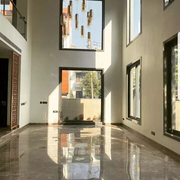3 BHK Apartment For Sale in DLF Ridgewood Estate, Dlf Phase iv