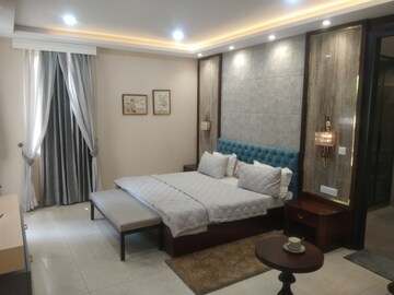 Living Room in 5 BHK Apartment at RPS Auria, Sector 88 – for Sale