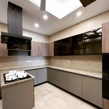 Kitchen in 4 BHK Apartment at DLF The Belvedere Park, Sector 24 – for Sale