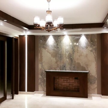 Bedroom in 4 BHK Apartment at DLF Belvedere Towers, Sector 24 – for Sale