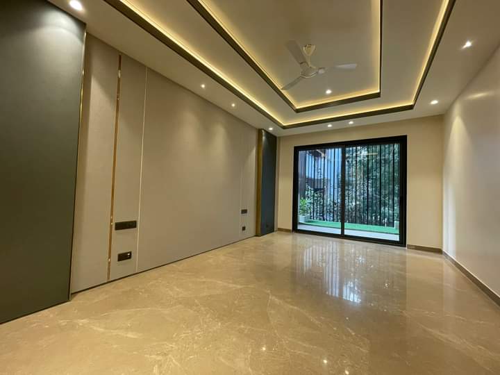 4 BHK Apartment For Resale in DLF Oakwood Estate Dlf Phase ii Gurgaon  7239898