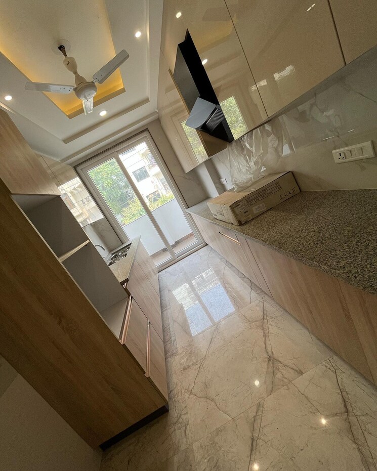 Bathroom, paras-irene 3 Bedroom 2150 Sq.Ft. Apartment In Sector 70a Gurgaon 7239930