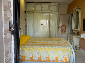 Bedroom in 1 BHK Apartment at Shashtri Nagar – for Rent