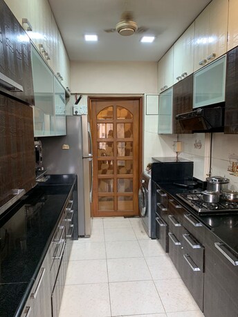 1 BHK Apartment For Rent in Shastri Nagar Mumbai  7239982