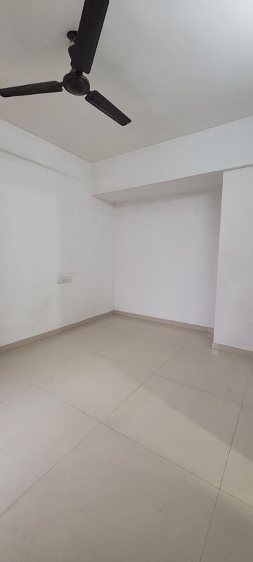 Room in 2 BHK Apartment at Cosmos Classique, Ghodbunder Road – for Sale