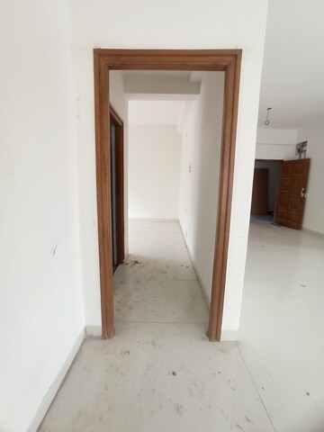 Room in 3 BHK Apartment at Khairatabad – for Sale