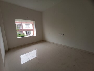 Room in 3 BHK Apartment at Khairatabad – for Sale