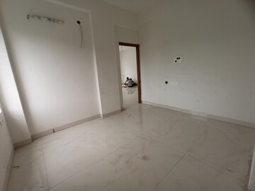 Room in 3 BHK Apartment at Khairatabad – for Sale