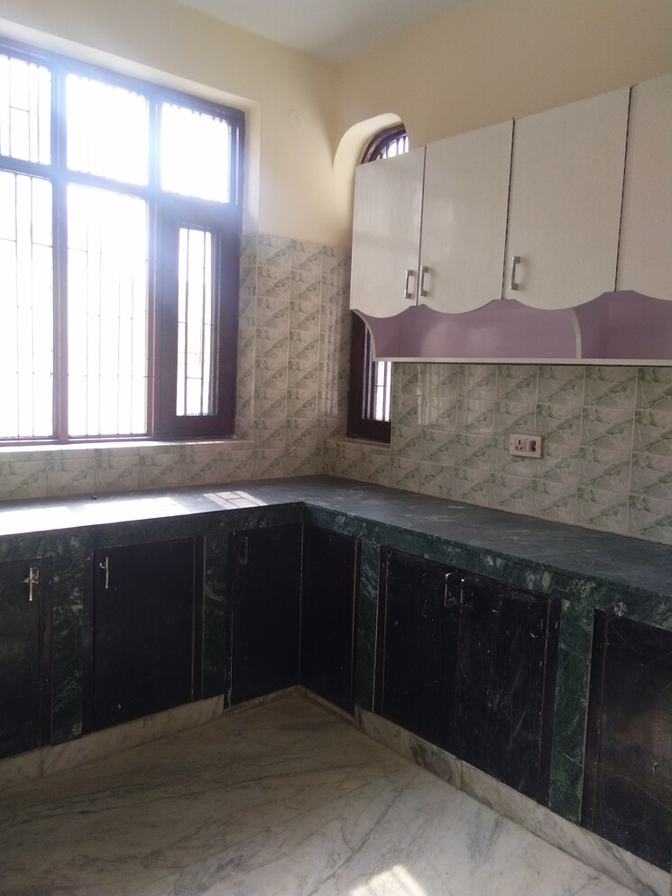 Kitchen, sector 16 3 Bedroom 2150 Sq.Ft. Builder Floor In Sector 16 Faridabad 7240361