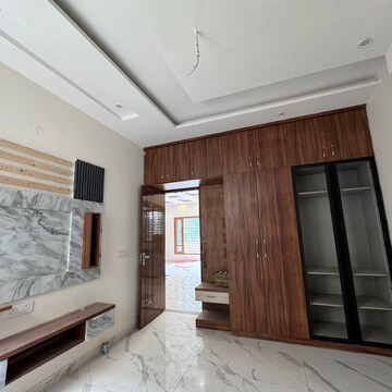 Room in 4 BHK Independent House at Sunny Enclave – for Sale