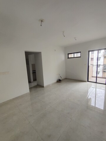 1.5 BHK Apartment For Sale in Lodha Palava City Lakeshore Greens, Dombivli East