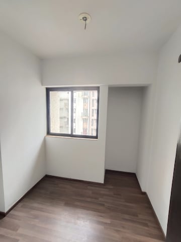 Room in 1.5 BHK Apartment at Lodha Palava City Lakeshore Greens, Dombivli East – for Sale