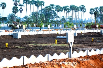  Plot – Exterior View View at Sri Bhumi Eeshaanya, Kankipadu - for Sale