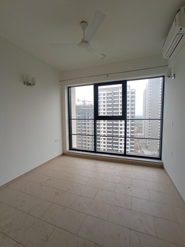 Room in 3.5 BHK Apartment at Sobha City Gurgaon, Sector 108 – for Sale