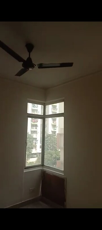 Room in 3 BHK Apartment at MCC Signature Homes, Raj Nagar Extension – for Sale