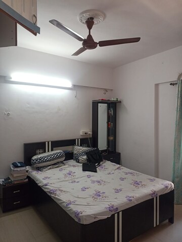 Bedroom in 2 BHK Apartment at Andheri West – for Sale