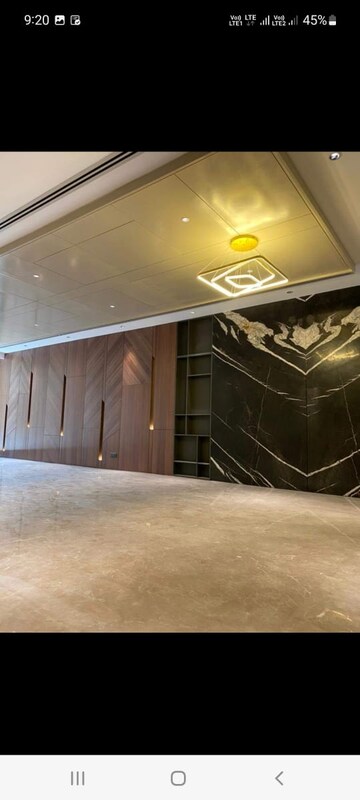 Parking in 3 BHK Builder Floor at Anand Vihar – for Sale