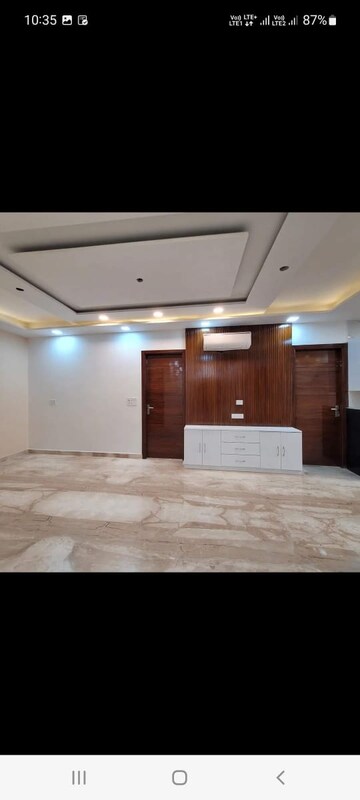 Bedroom in 3 BHK Builder Floor at Anand Vihar – for Sale