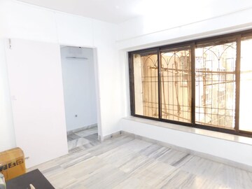Bedroom in 3 BHK Apartment at Andheri West – for Sale
