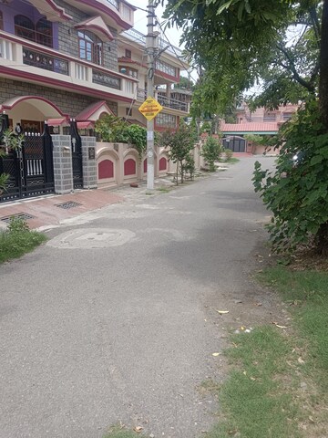  Plot – Exterior View View at Gms Road - for Sale