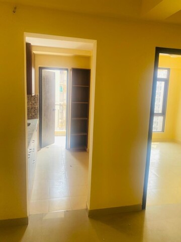 Room in 2 BHK Apartment at Apex Our Homes, Sector 37c – for Sale