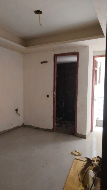 Building Lobby in 2 BHK Builder Floor at Neb Sarai – for Sale