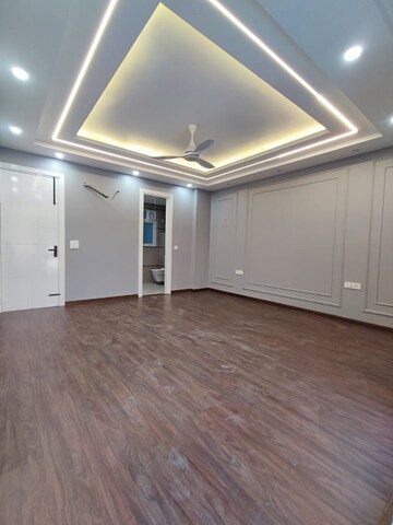 2 BHK Builder Floor For Sale in Sector 16
