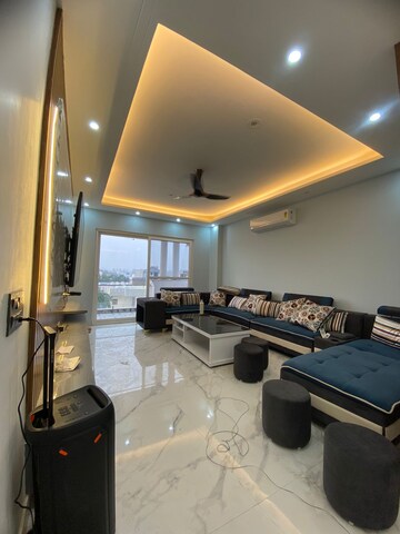 Master Bedroom in 2.5 BHK Builder Floor at Sector 21c – for Sale