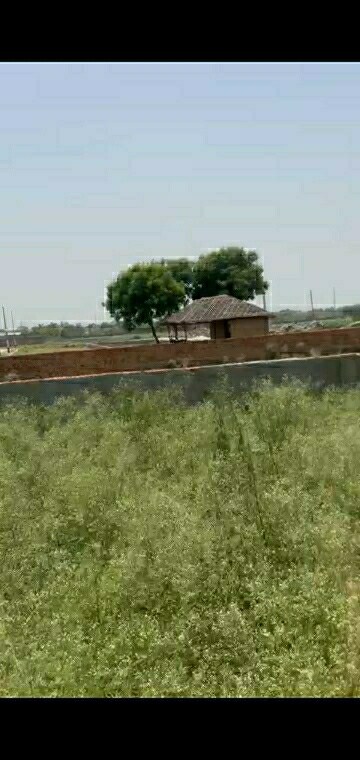  Plot For Sale in Shramik Kunj Noida, Sector 122