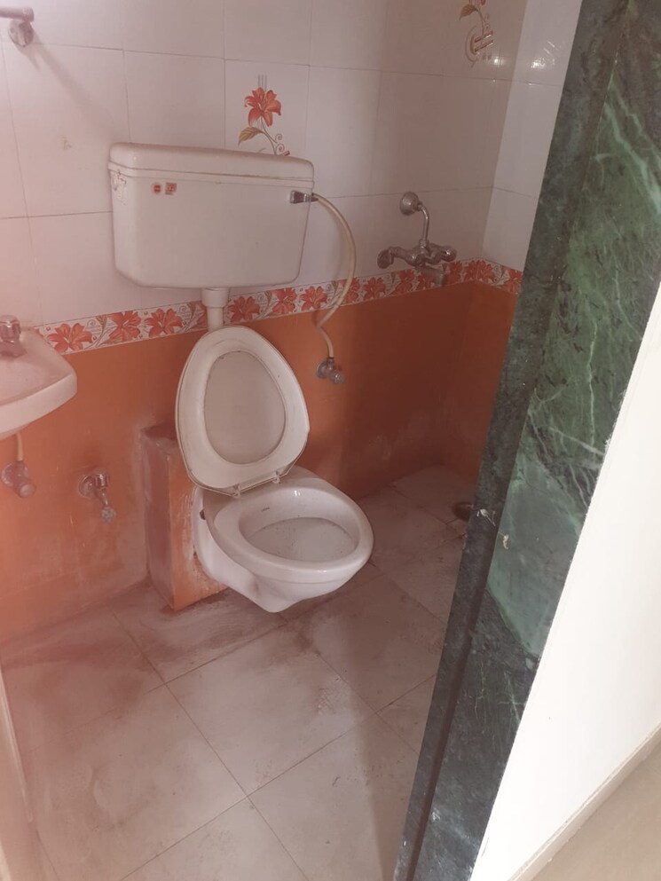 Bathroom, soham-residency 3 Bedroom 1897 Sq.Ft. Apartment In Kharghar Navi Mumbai 7242501