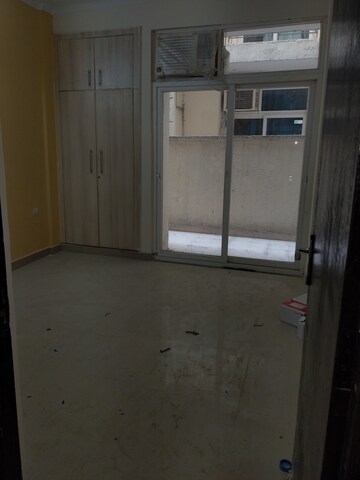 3 BHK Villa For Sale in Amrapali Dream Valley, Tech Zone 4 Greater Noida