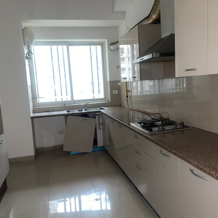 Kitchen, emaar-the-palm-drive-the-sky-terraces 3.5 Bedroom 3300 Sq.Ft. Apartment In Sector 66 Gurgaon 7242624