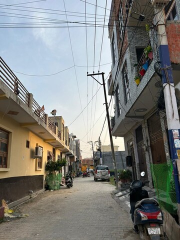  Plot – Exterior View View at Vrindavan Garden, Sector 16b Greater Noida - for Sale