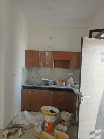 Furnished Amenities in 2 BHK Independent House at Faizabad Road – for Sale